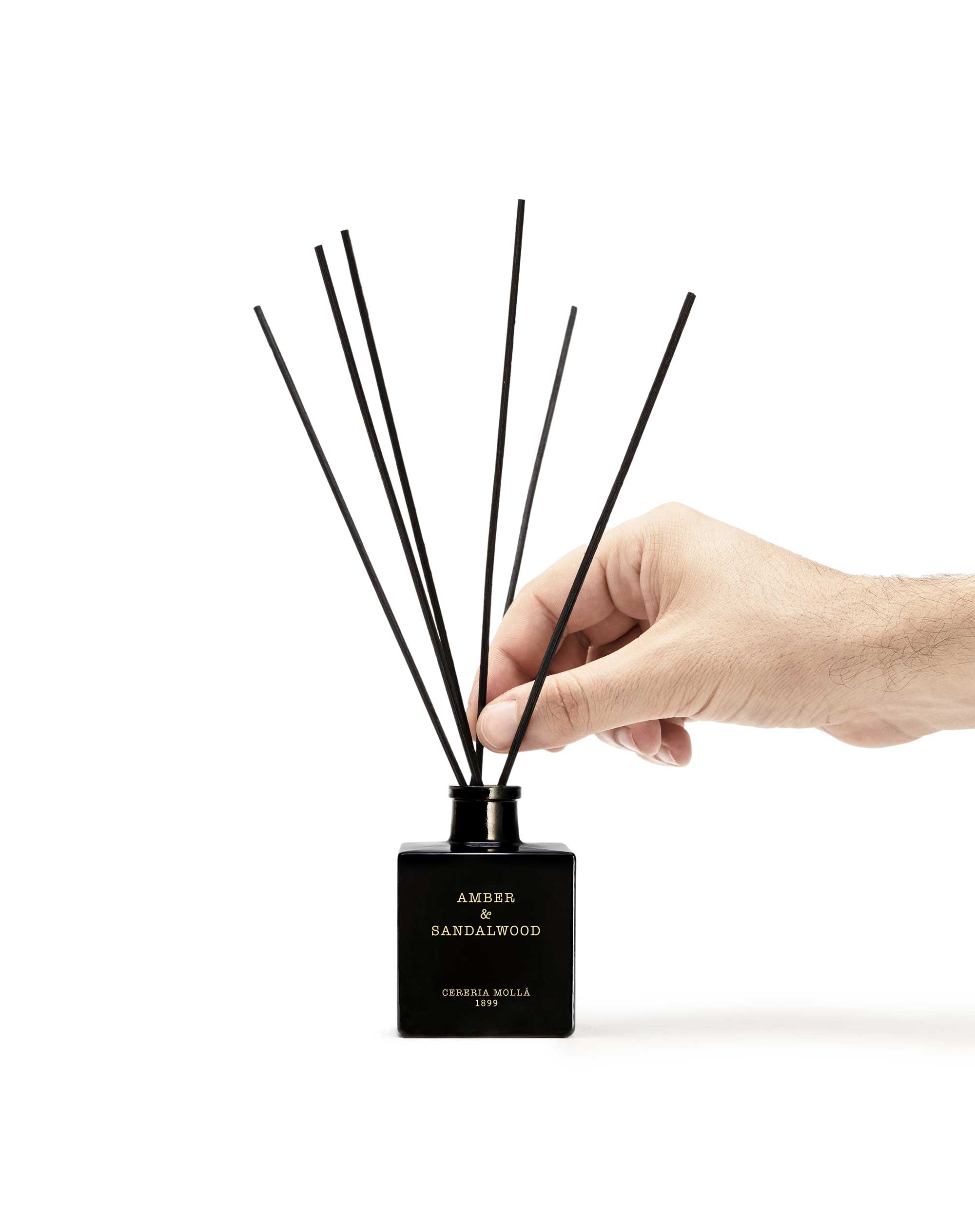 Amber & Sandalwood 100ml Reed Diffuser