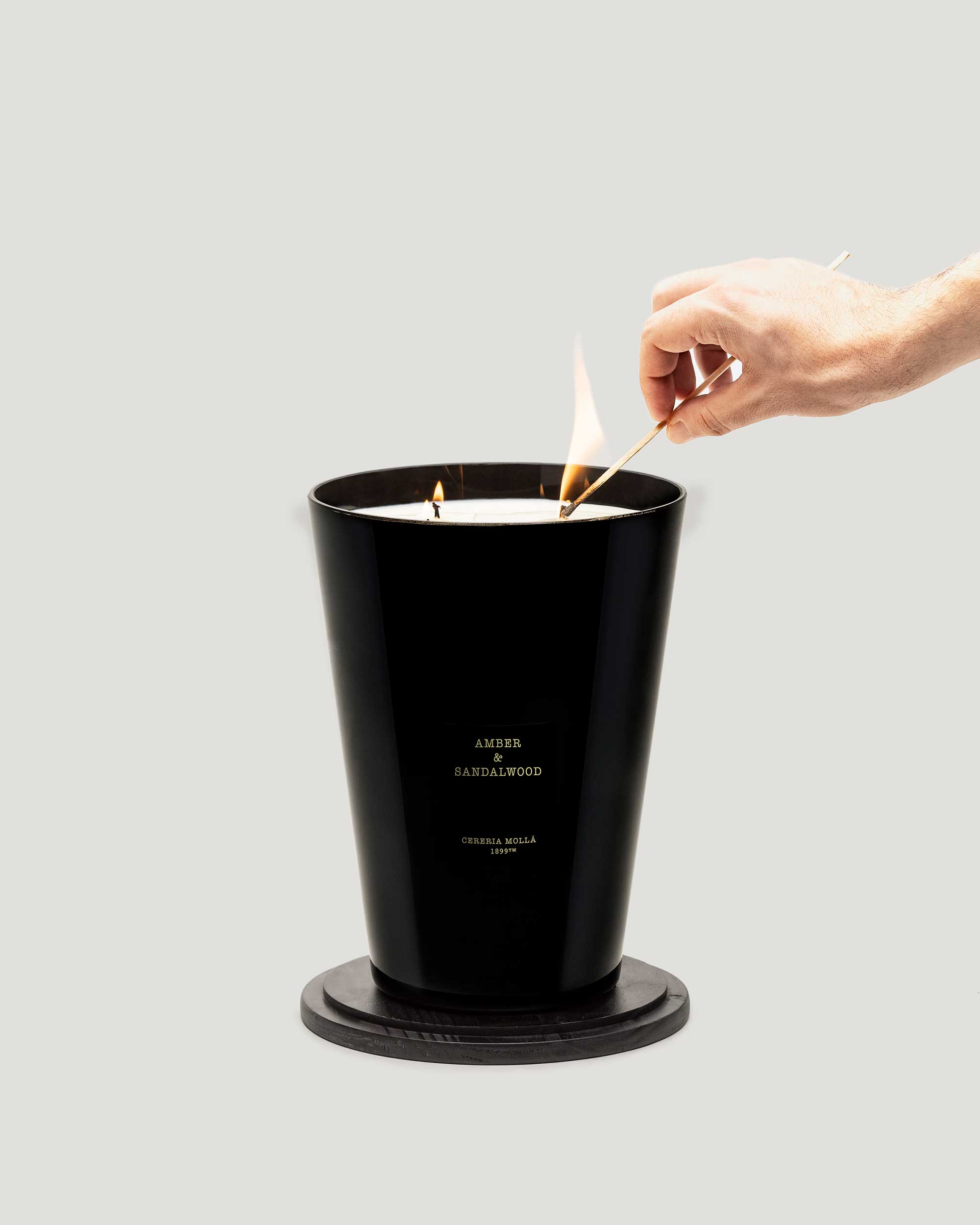 Amber & Sandalwood XXL Candle