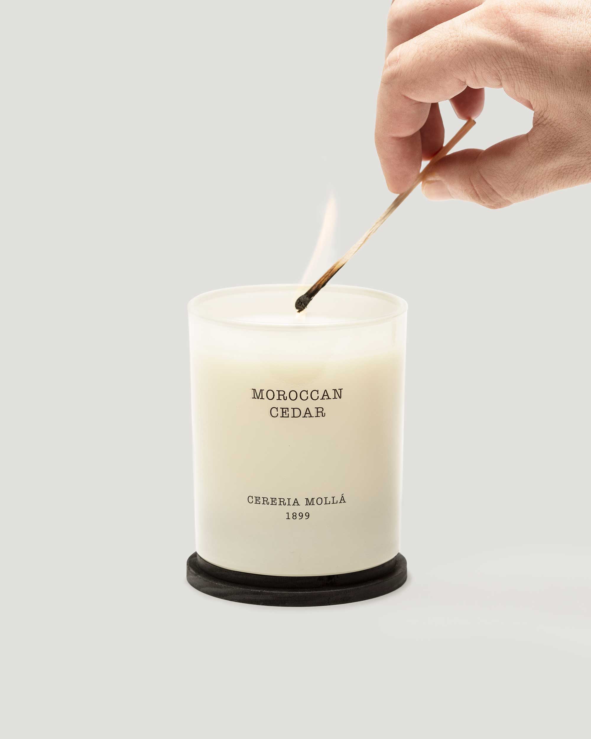 Moroccan Cedar 230g Candle