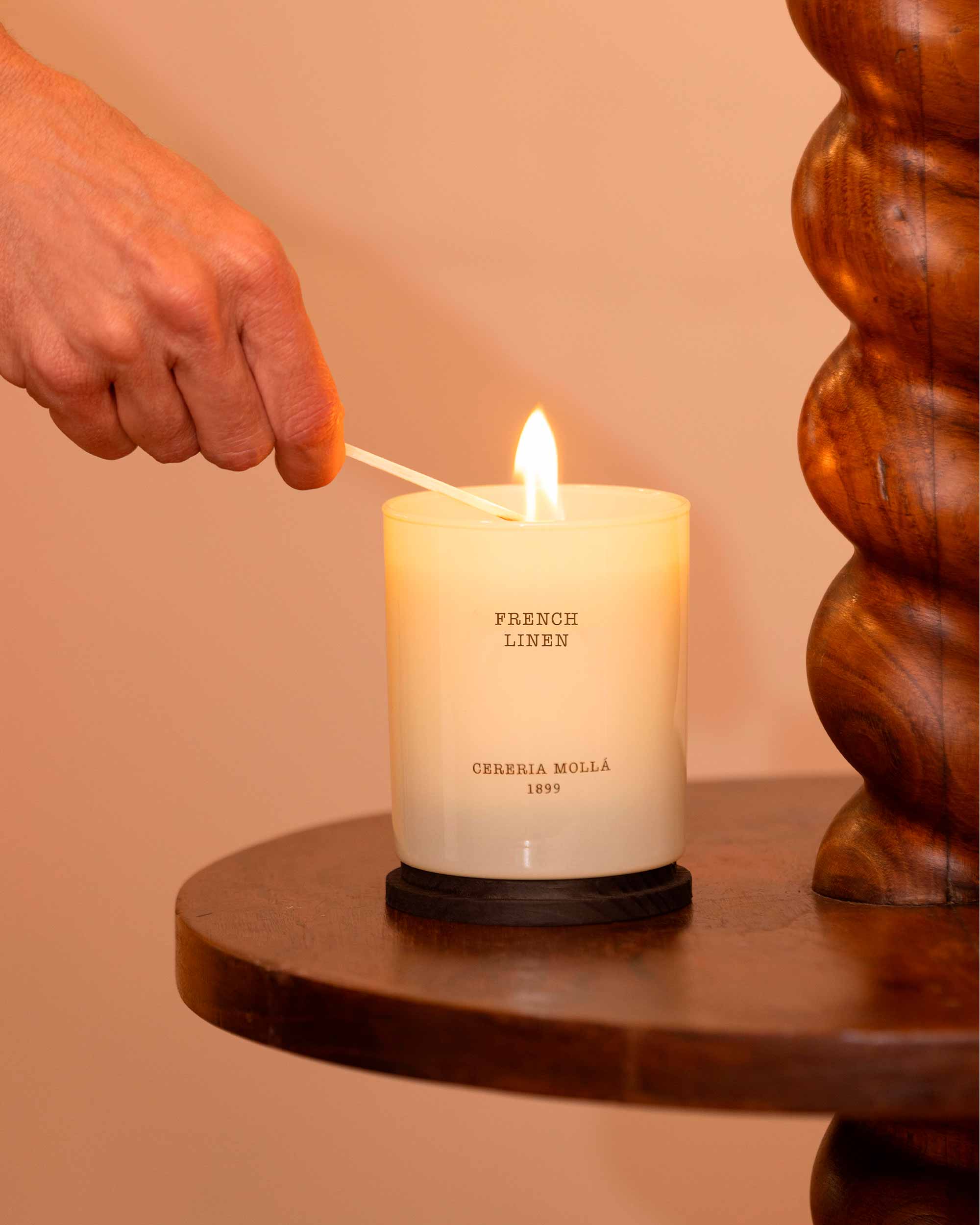 French Linen 230g Candle